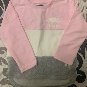 Roots toddler girls asymmetrical crew neck size 2t